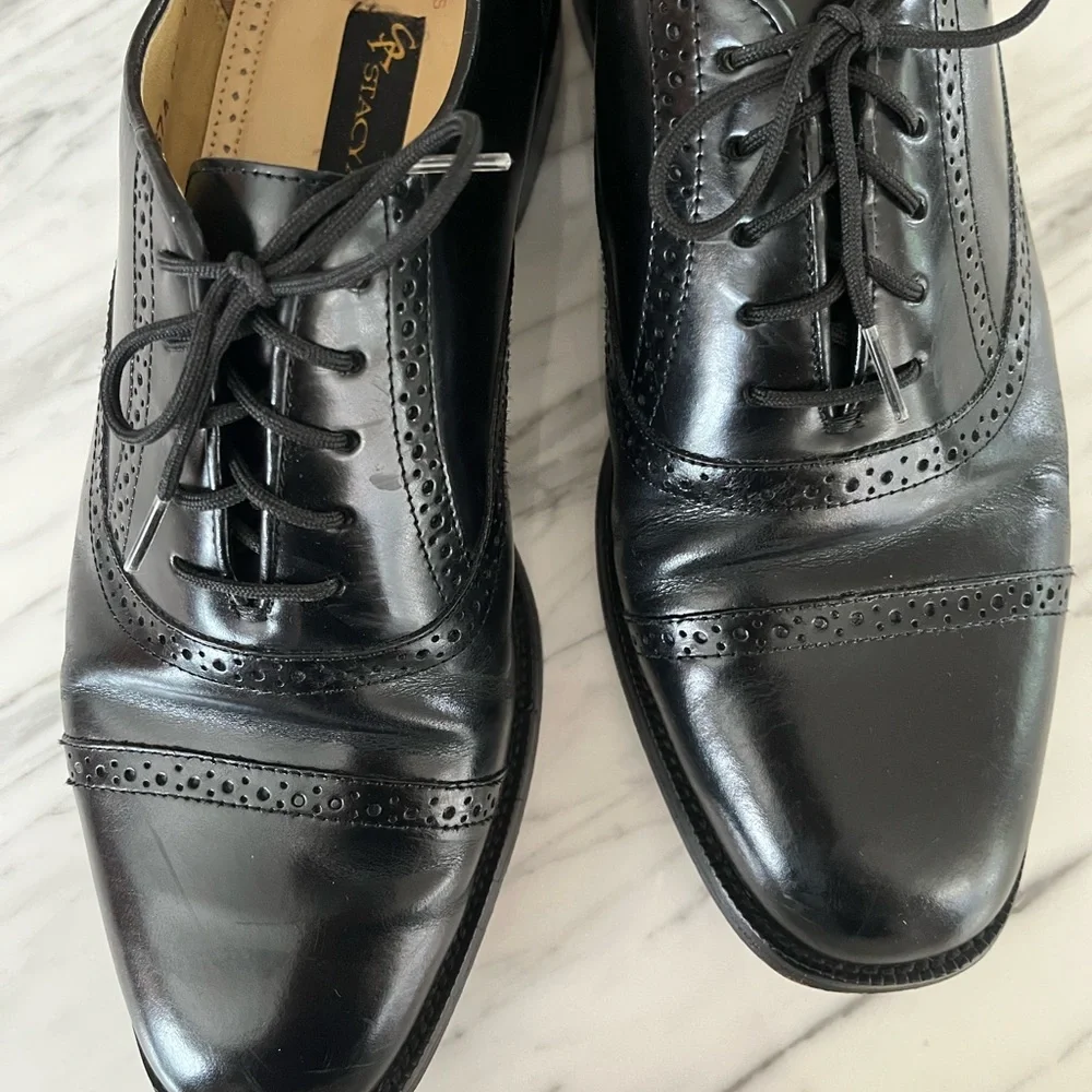 Stacy Adams Men’s Wingtips - Picture 2 of 4